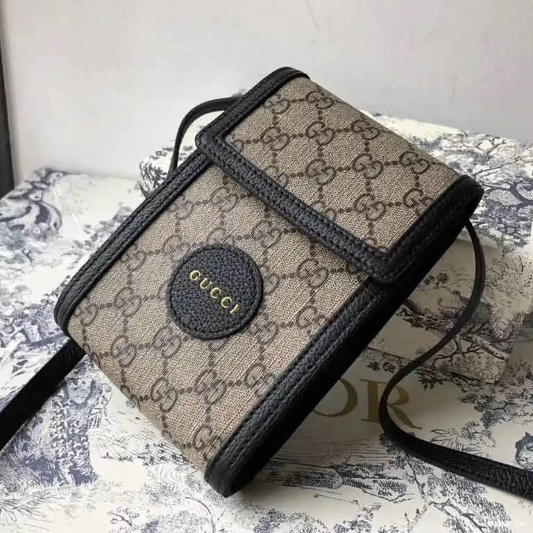 Brother Sam Bags Gucci 208B570058 0703